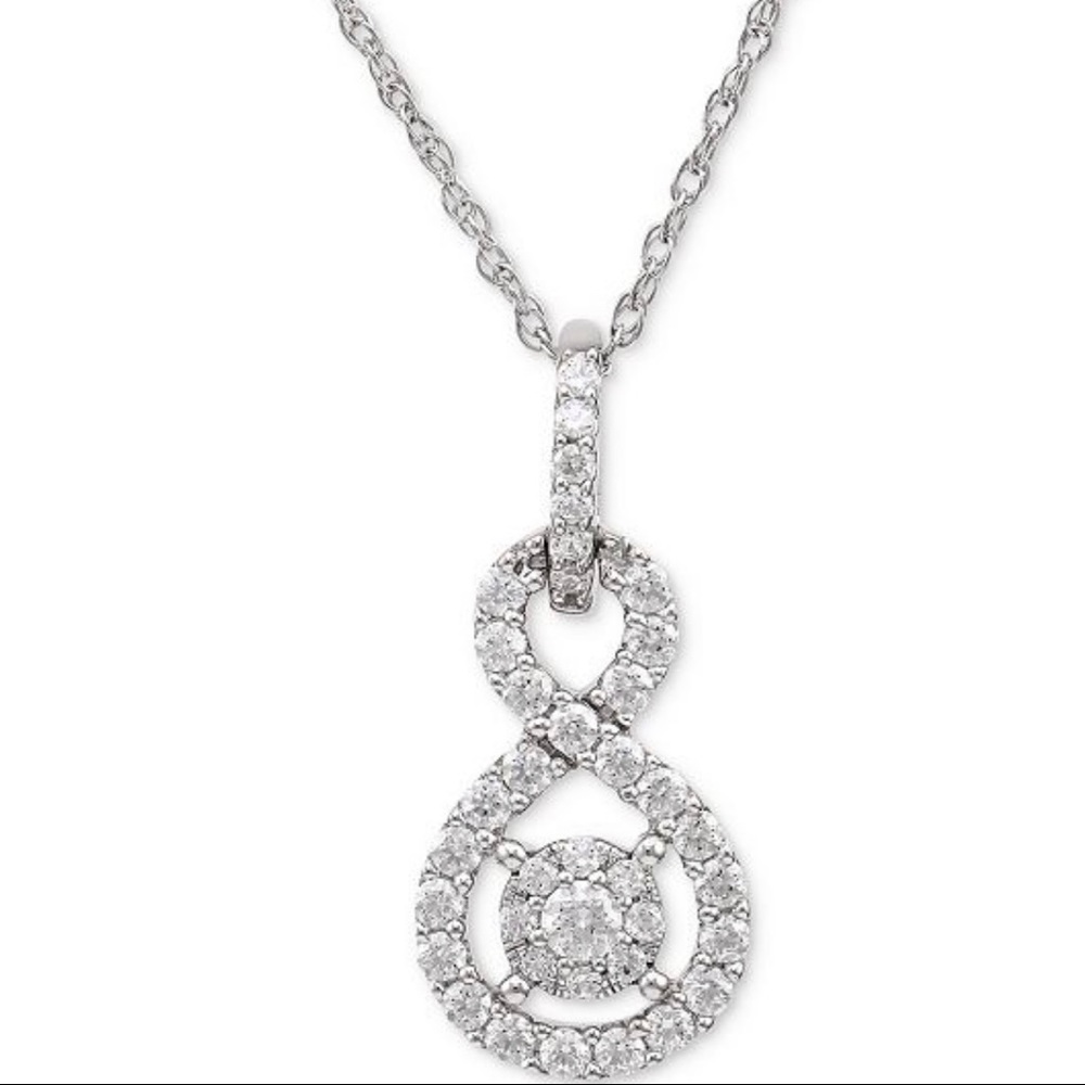 Macy’s Fine Jewelry Pendant Necklace 1/2 ct.
